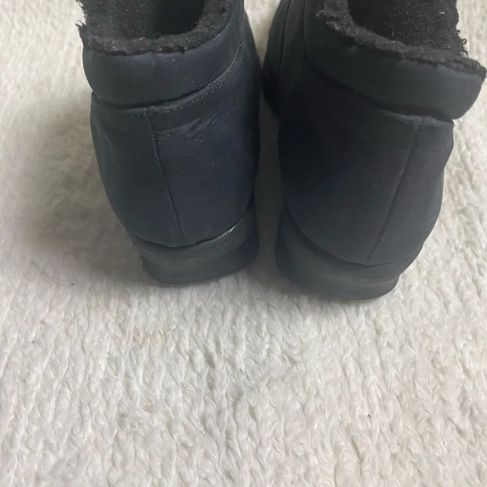 Toe Warmers synthetic suede  Black Ankle Boots heat retaining lining, SZ12W